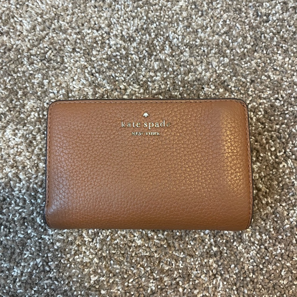 Kate spade wallet in brown